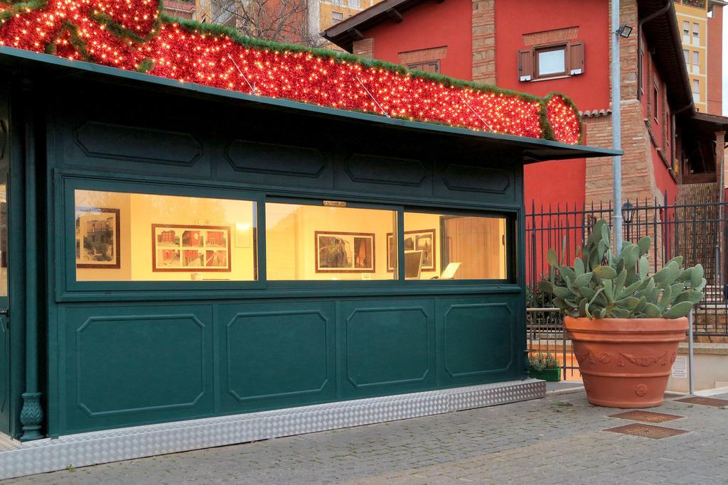 Borgo Papareschi Aparthotel Roma Ngoại thất bức ảnh