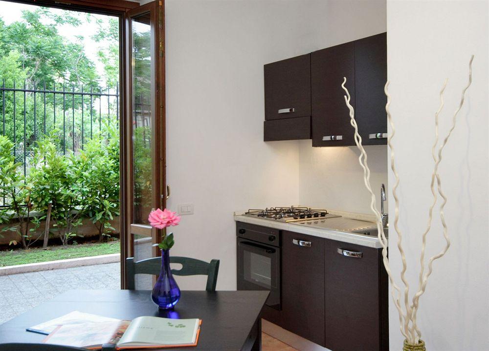 Borgo Papareschi Aparthotel Roma Ngoại thất bức ảnh