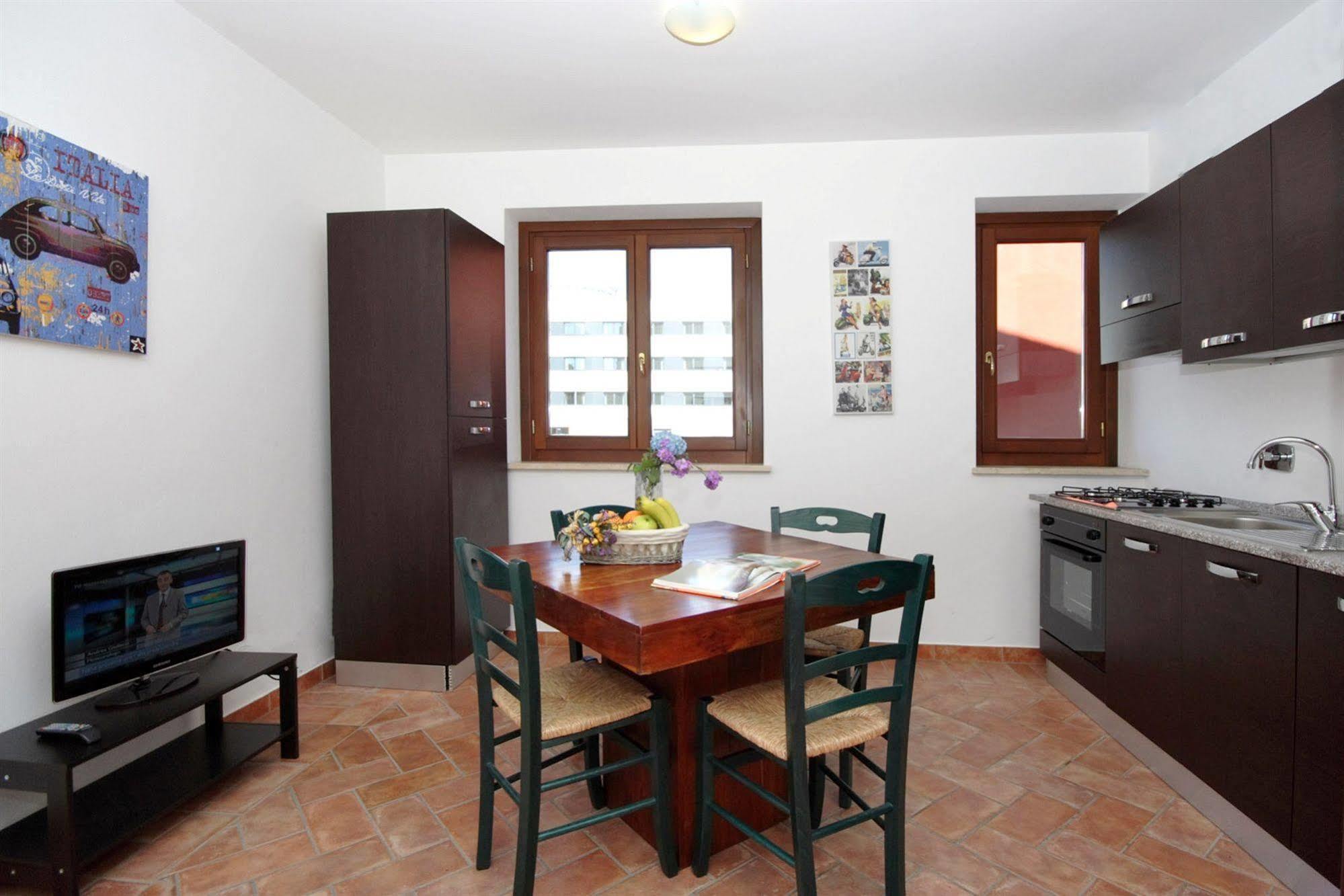 Borgo Papareschi Aparthotel Roma Ngoại thất bức ảnh